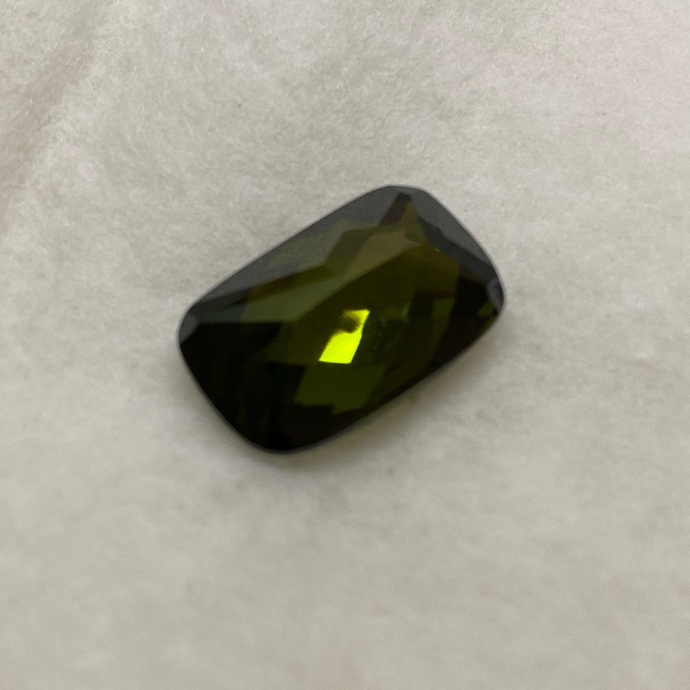 Large Green Tourmaline - Picture 5 of 9